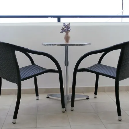 Skoufezis Aparthotel 3*