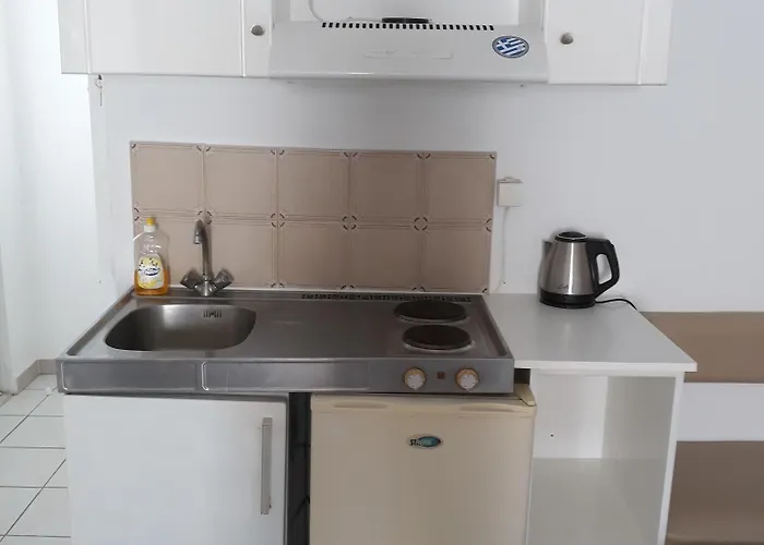 Skoufezis 3* Kardamena (Kos)