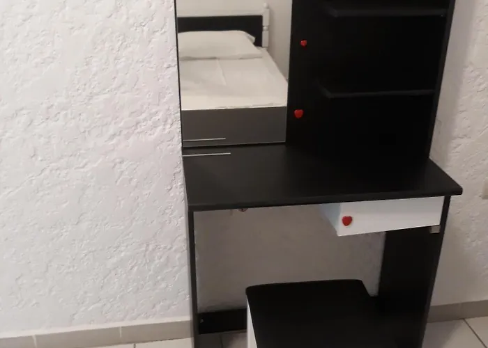 Skoufezis Aparthotel 3*