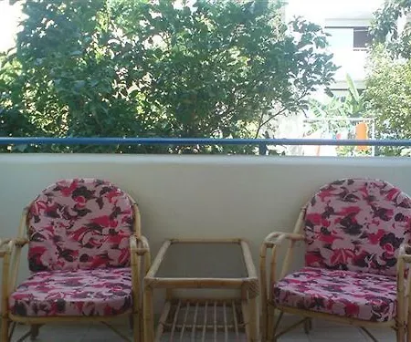 Skoufezis Lejlighedshotel