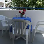 شقة فندقية Skoufezis 3*