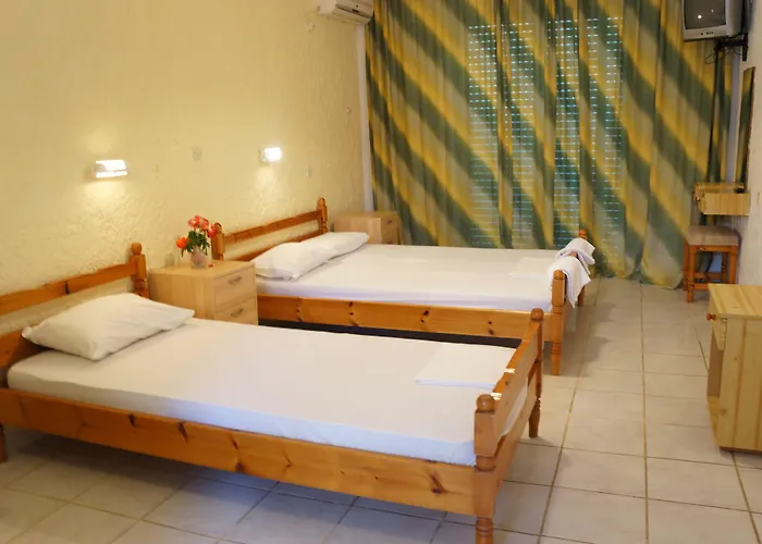 Aparthotel Skoufezis